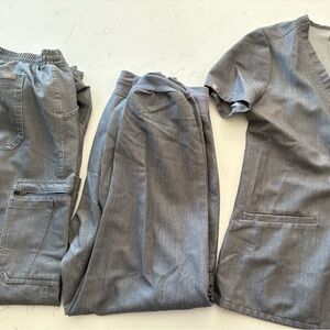 Figs Charcoal Scrub Set